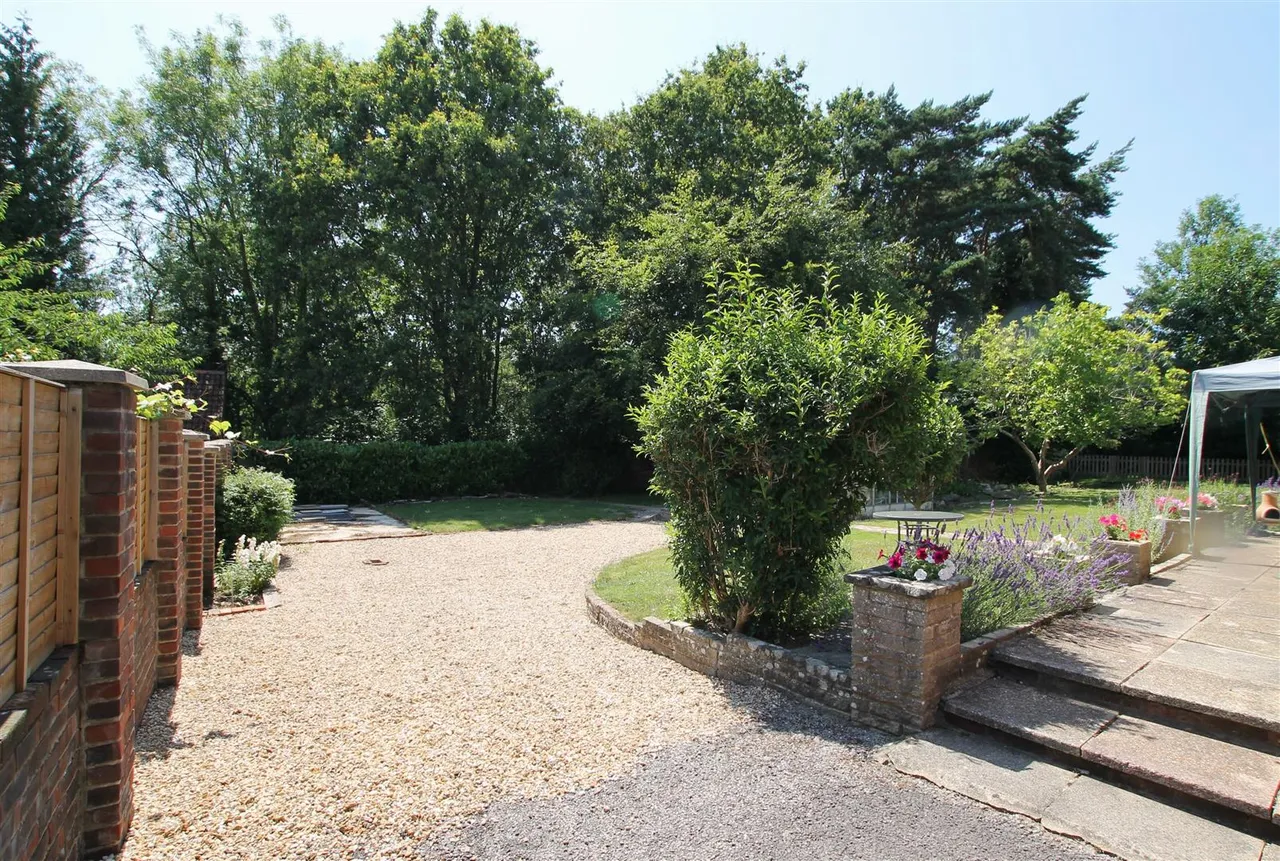 Swanwick Lane, Swanwick, photo 14