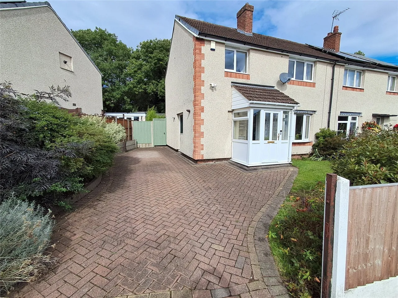 3 bed house for sale — Hardie Green, Blackfords, Cannock, WS11