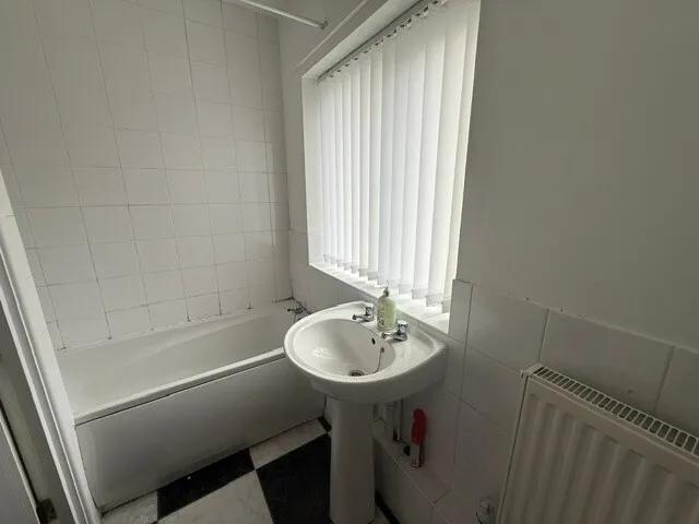 Roklis Court, Wirral, CH49, photo 7