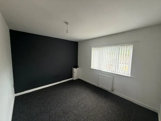 Roklis Court, Wirral, CH49, photo 4