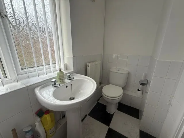 Roklis Court, Wirral, CH49, photo 6