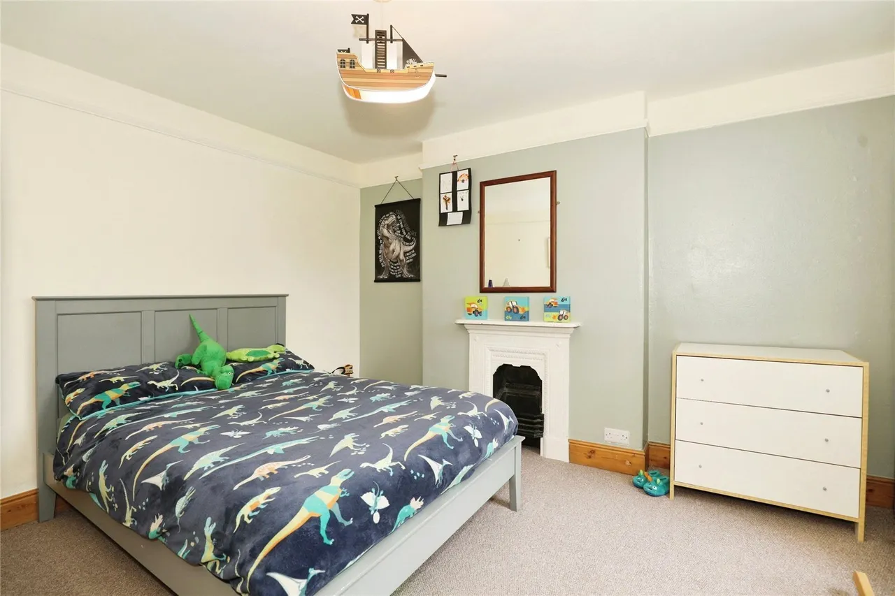Heath Grove, Buxton, SK17, photo 9