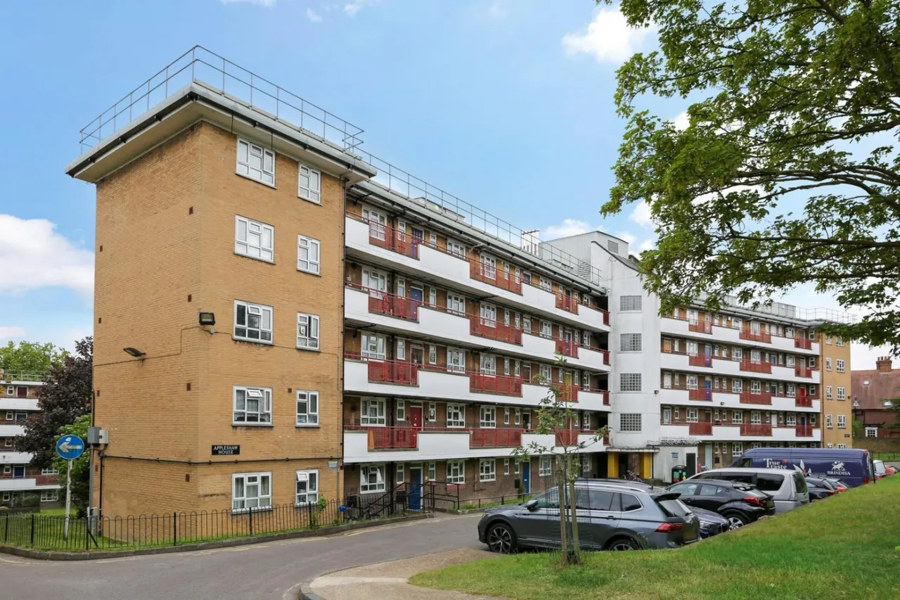Champion Hill Estate, London, SE5, photo 4