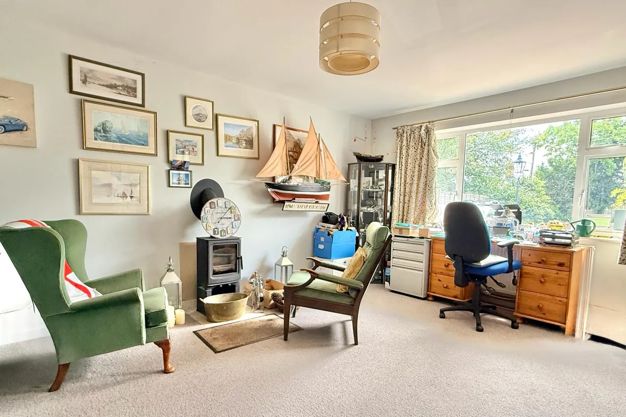 Ringwood, BH24, photo 12