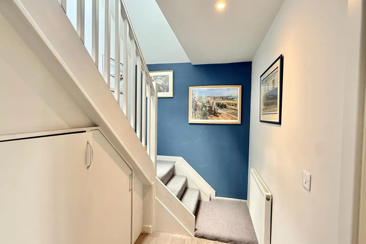 Ringwood, BH24, photo 16