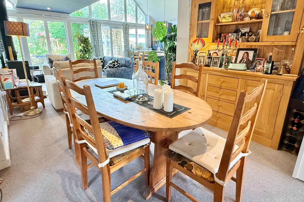 Ringwood, BH24, photo 11