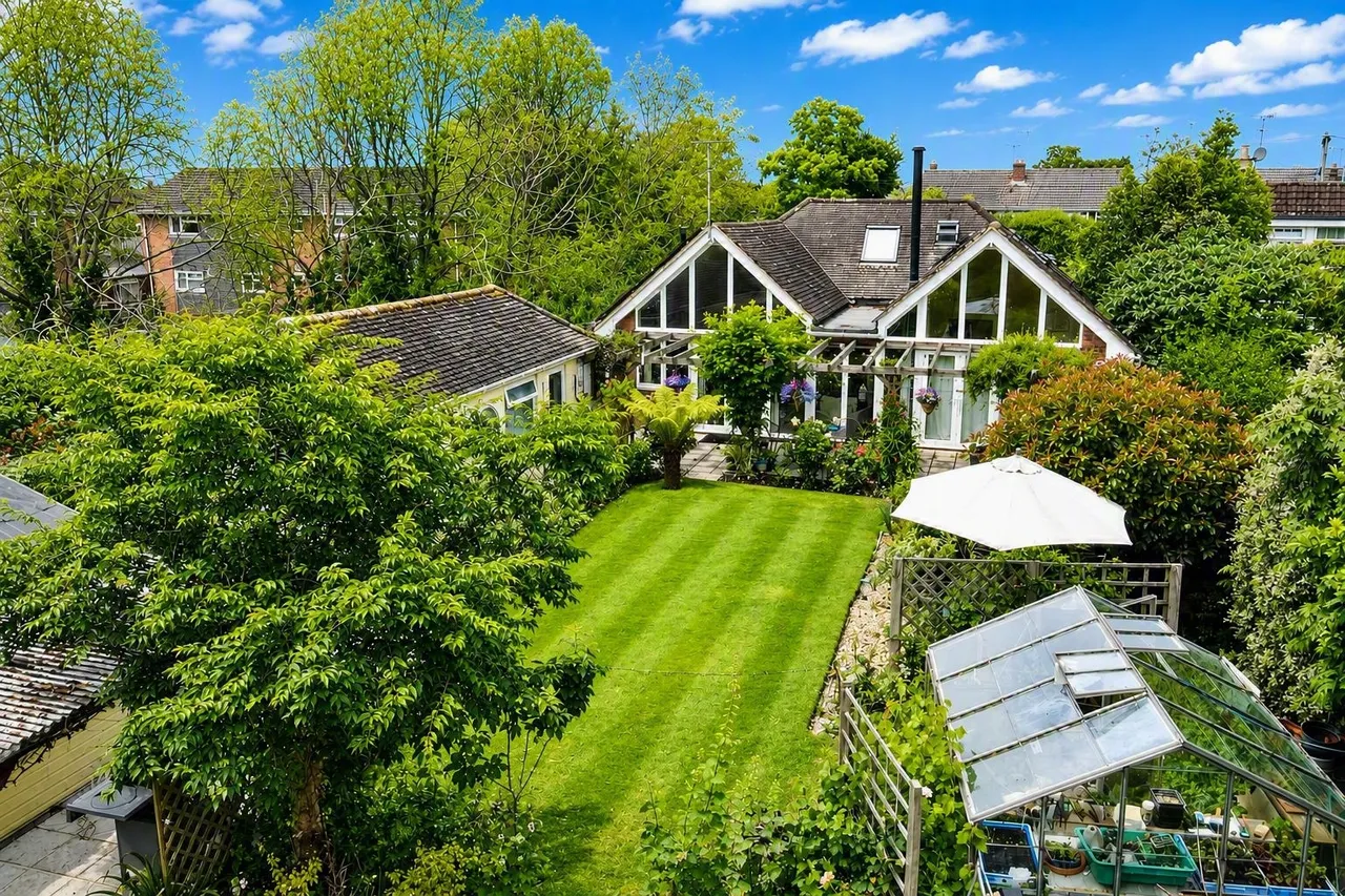 Ringwood, BH24, photo 35