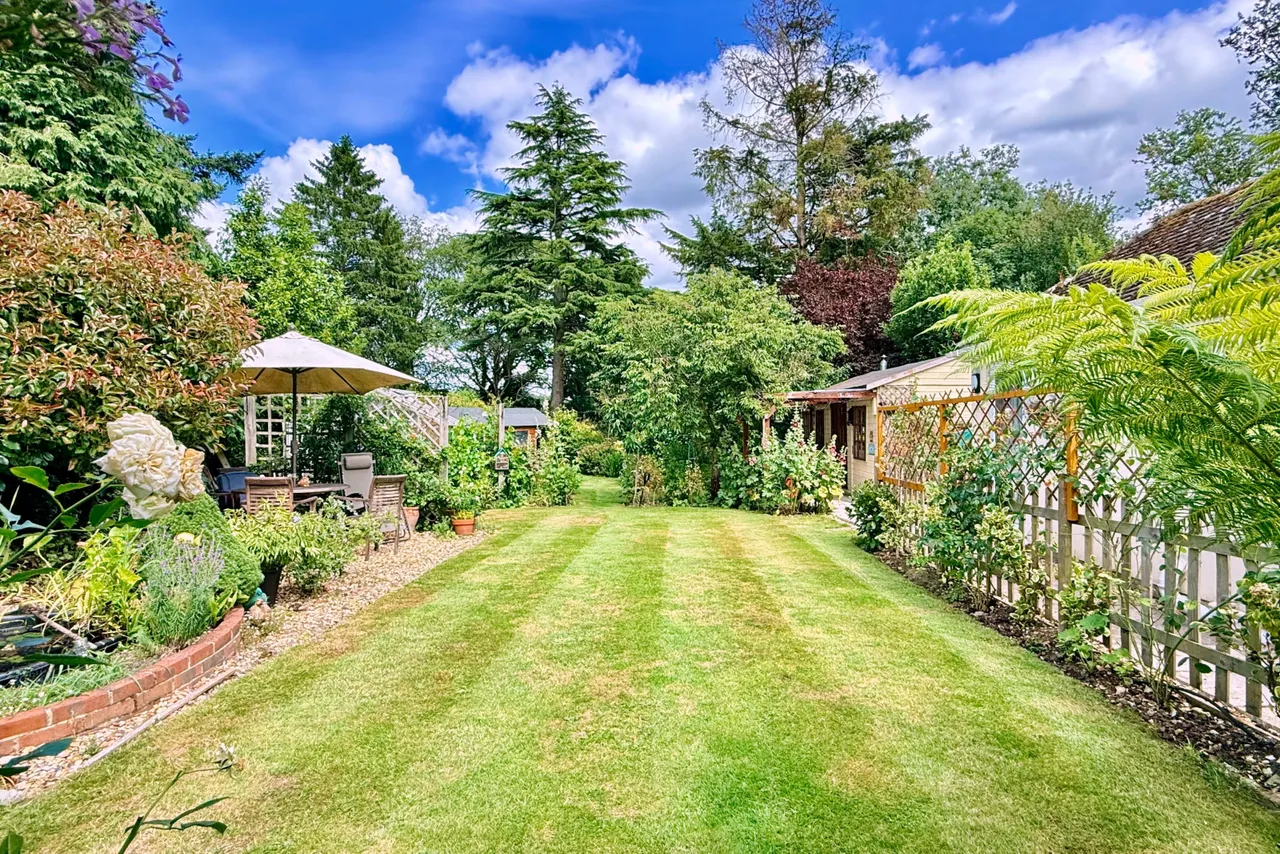 Ringwood, BH24, photo 4