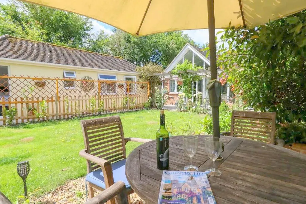 Ringwood, BH24, photo 25