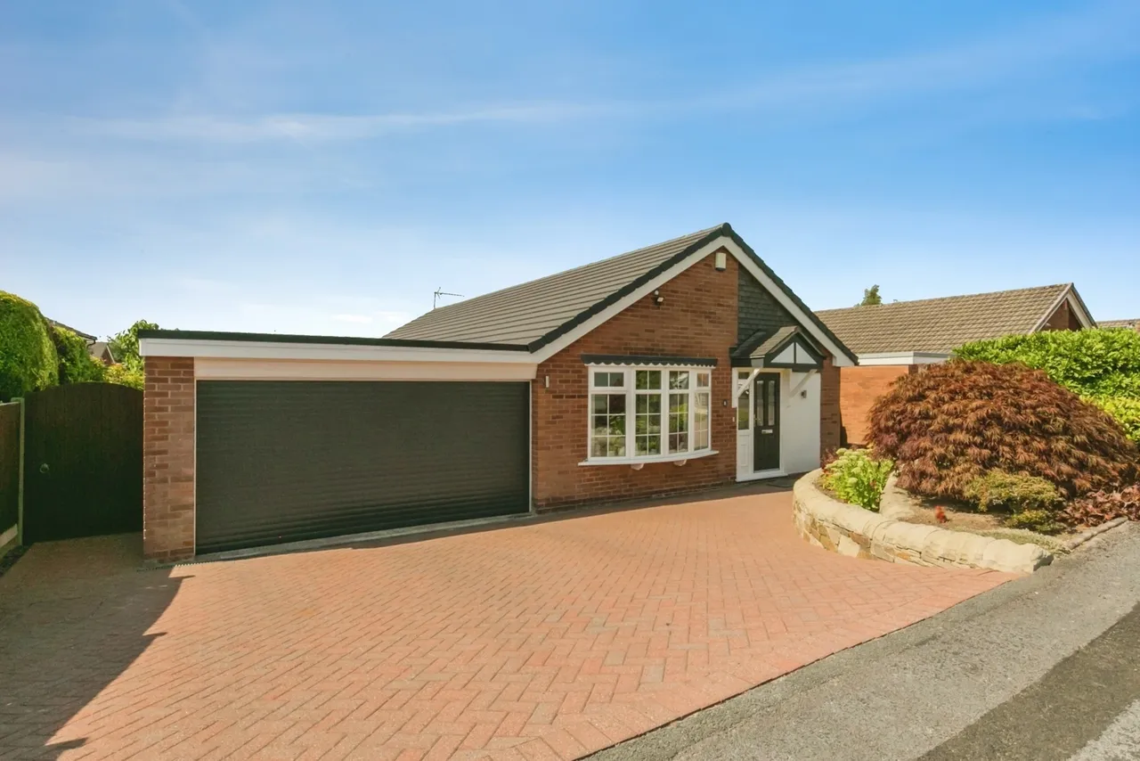Peterborough Close, Macclesfield, Cheshire, SK10, photo 11