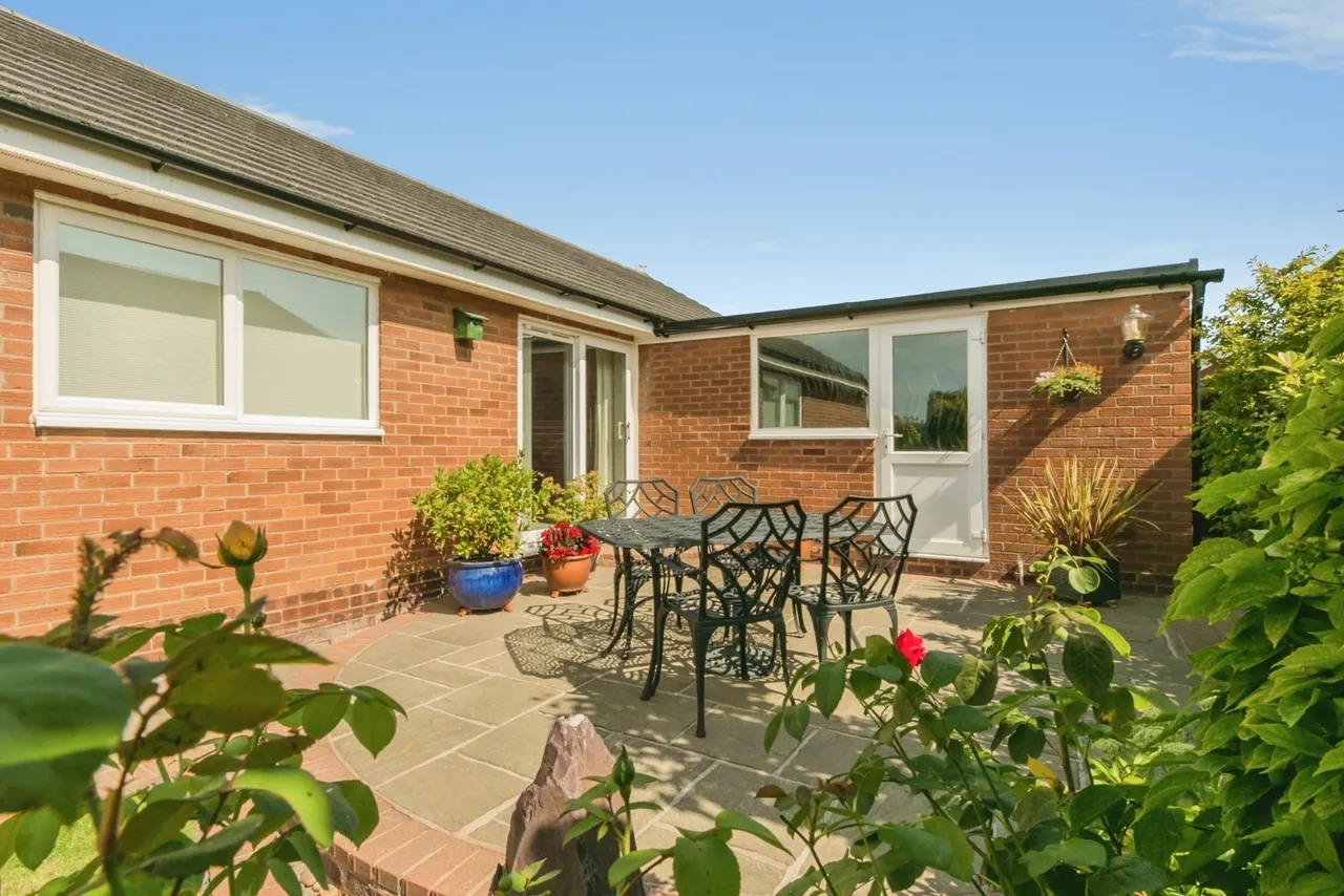 Peterborough Close, Macclesfield, Cheshire, SK10, photo 10