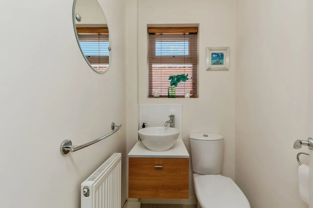 Peterborough Close, Macclesfield, Cheshire, SK10, photo 16