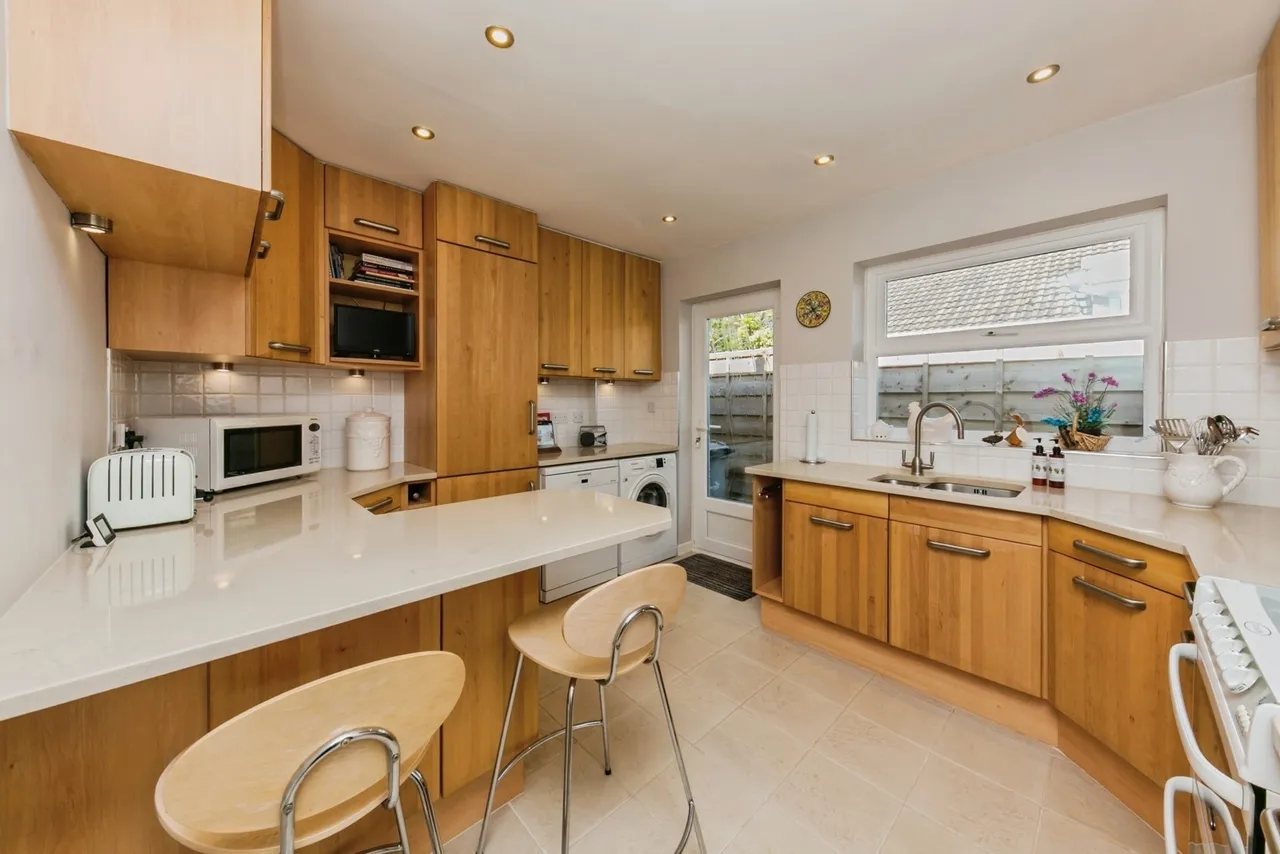 Peterborough Close, Macclesfield, Cheshire, SK10, photo 4