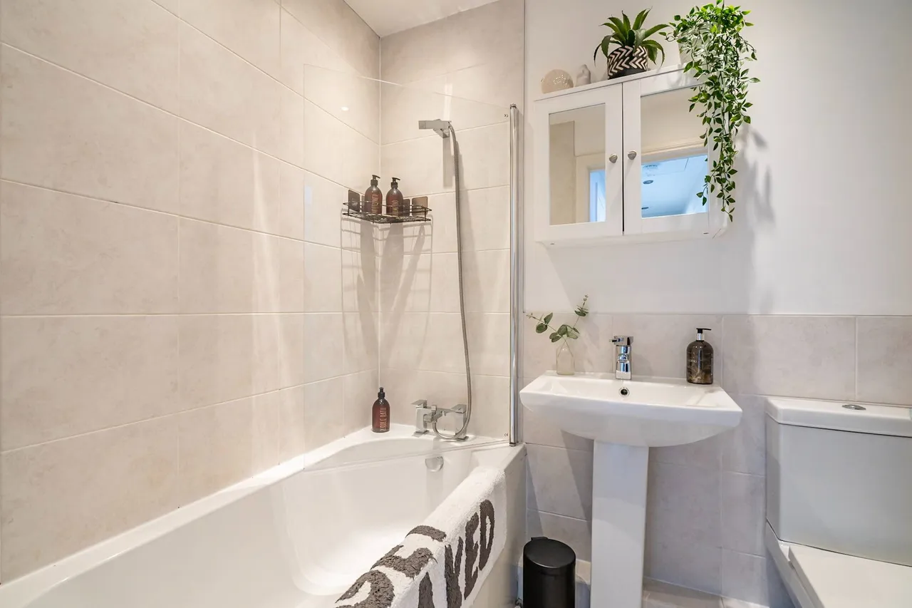 Wilton Rise, Holgate, YO24, photo 13