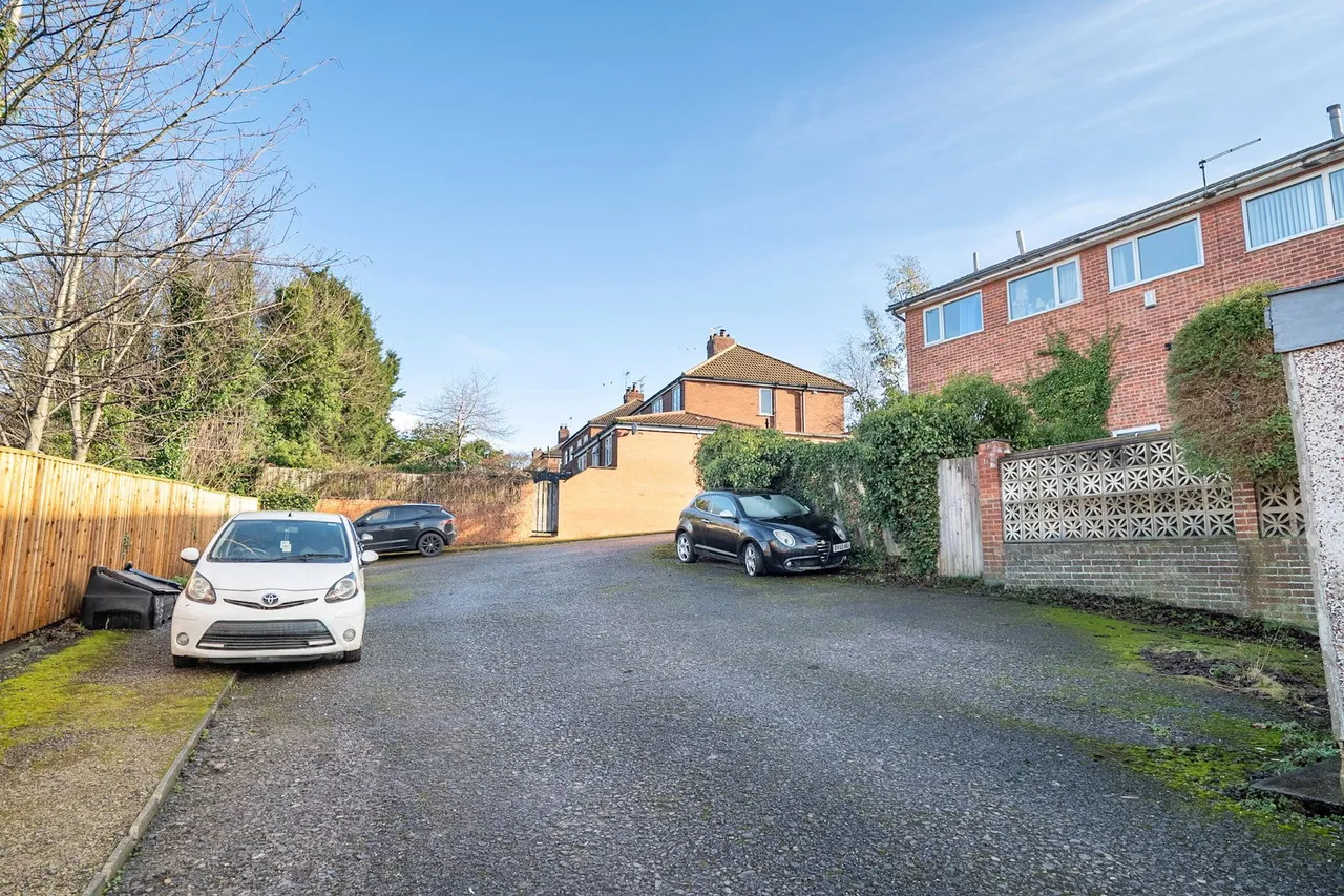 Wilton Rise, Holgate, YO24, photo 17