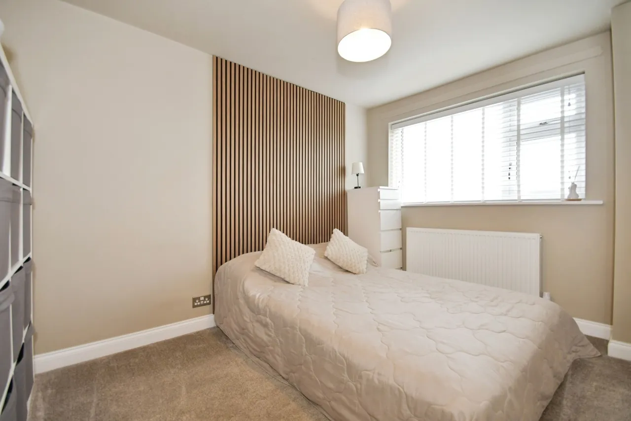 Dale Bank Crescent, New Whittington, Chesterfield, Derbyshire, S43, photo 17
