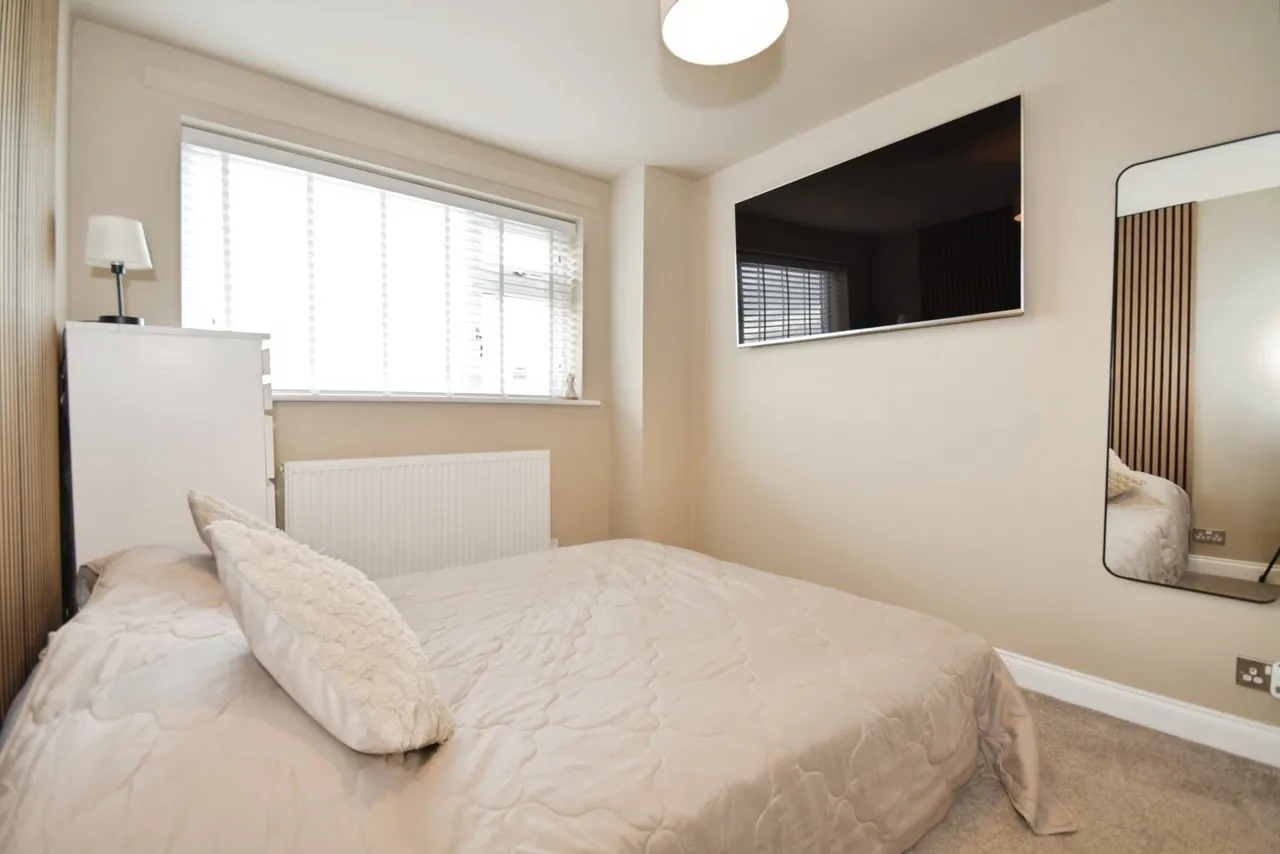 Dale Bank Crescent, New Whittington, Chesterfield, Derbyshire, S43, photo 18