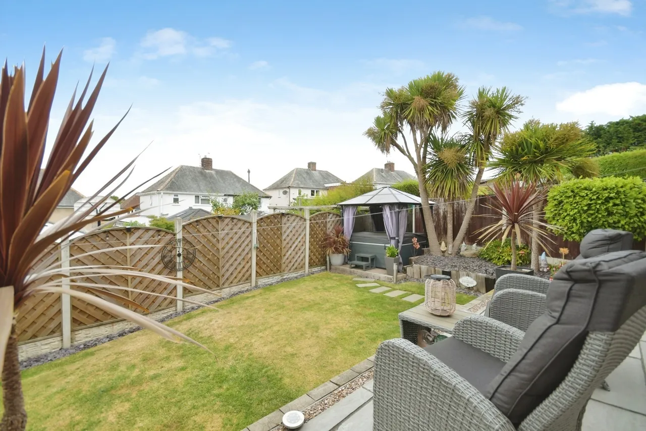 Dale Bank Crescent, New Whittington, Chesterfield, Derbyshire, S43, photo 30