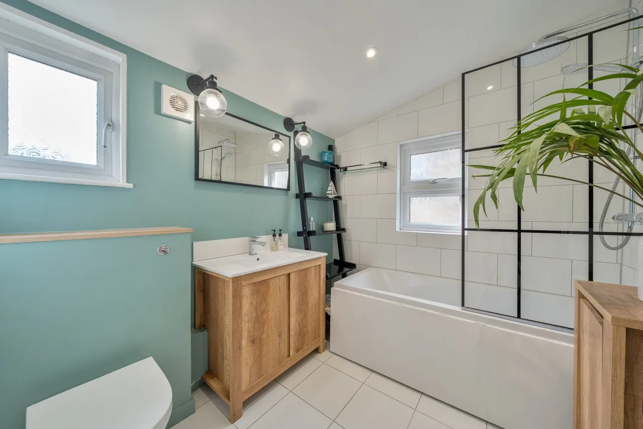 Astonville Street, Southfields, London, SW18, photo 7