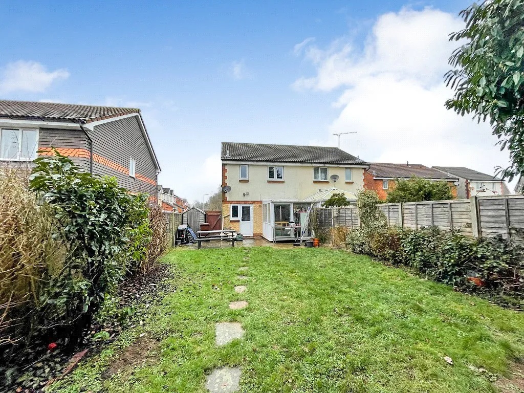 Bryce Gardens, Aldershot, Hampshire, GU11 3SZ, photo 10