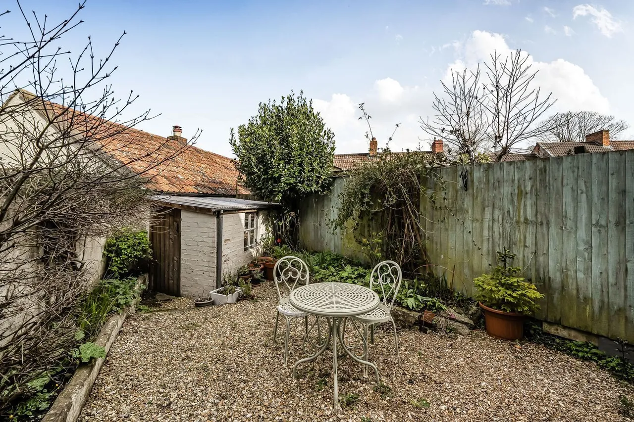 Commercial Road, Shepton Mallet, BA4, photo 18