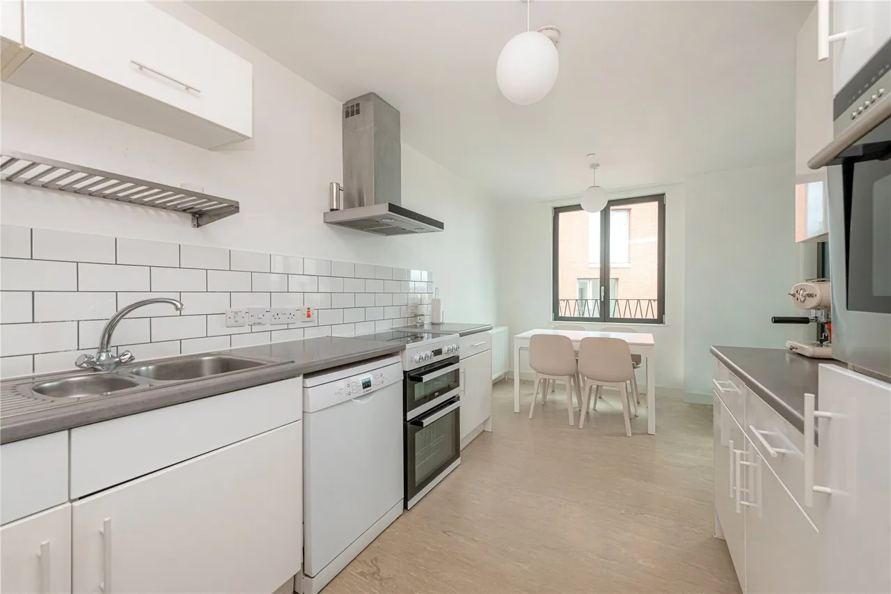 York Way, King's Cross, N1C, photo 5
