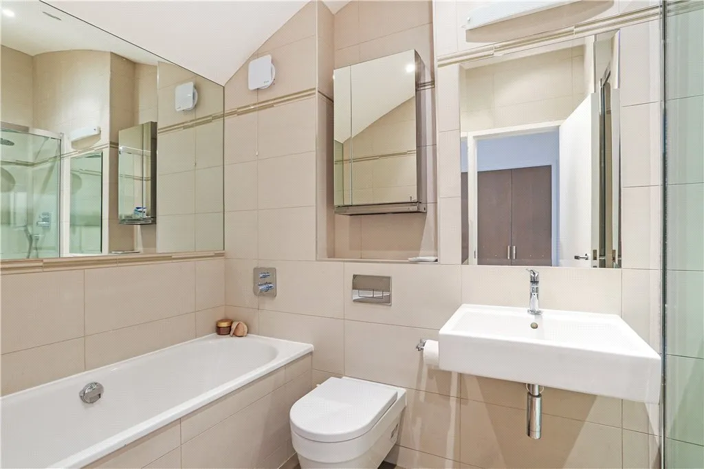 Butlers & Colonial Wharf, London, SE1, photo 12