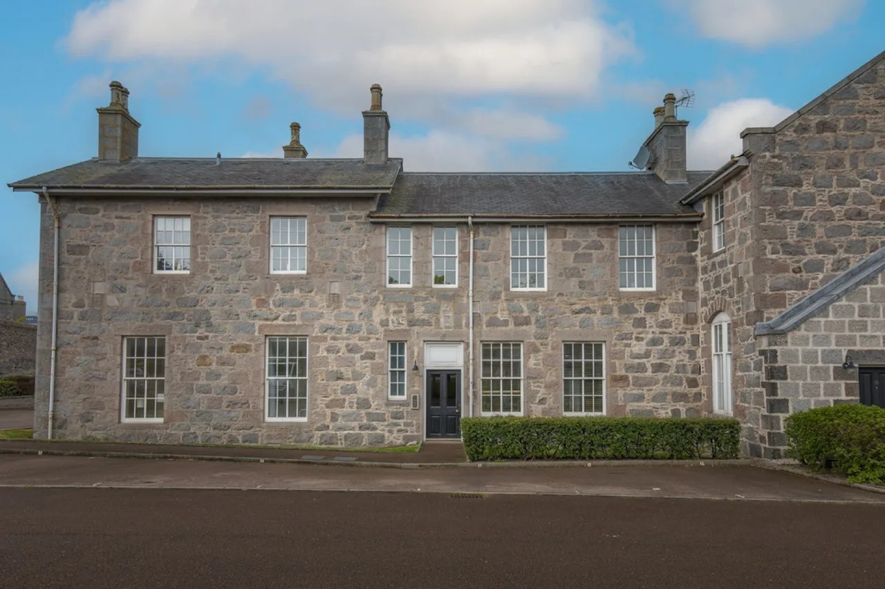 2 bed flat for sale — Mary Elmslie Court, King Street, Aberdeen