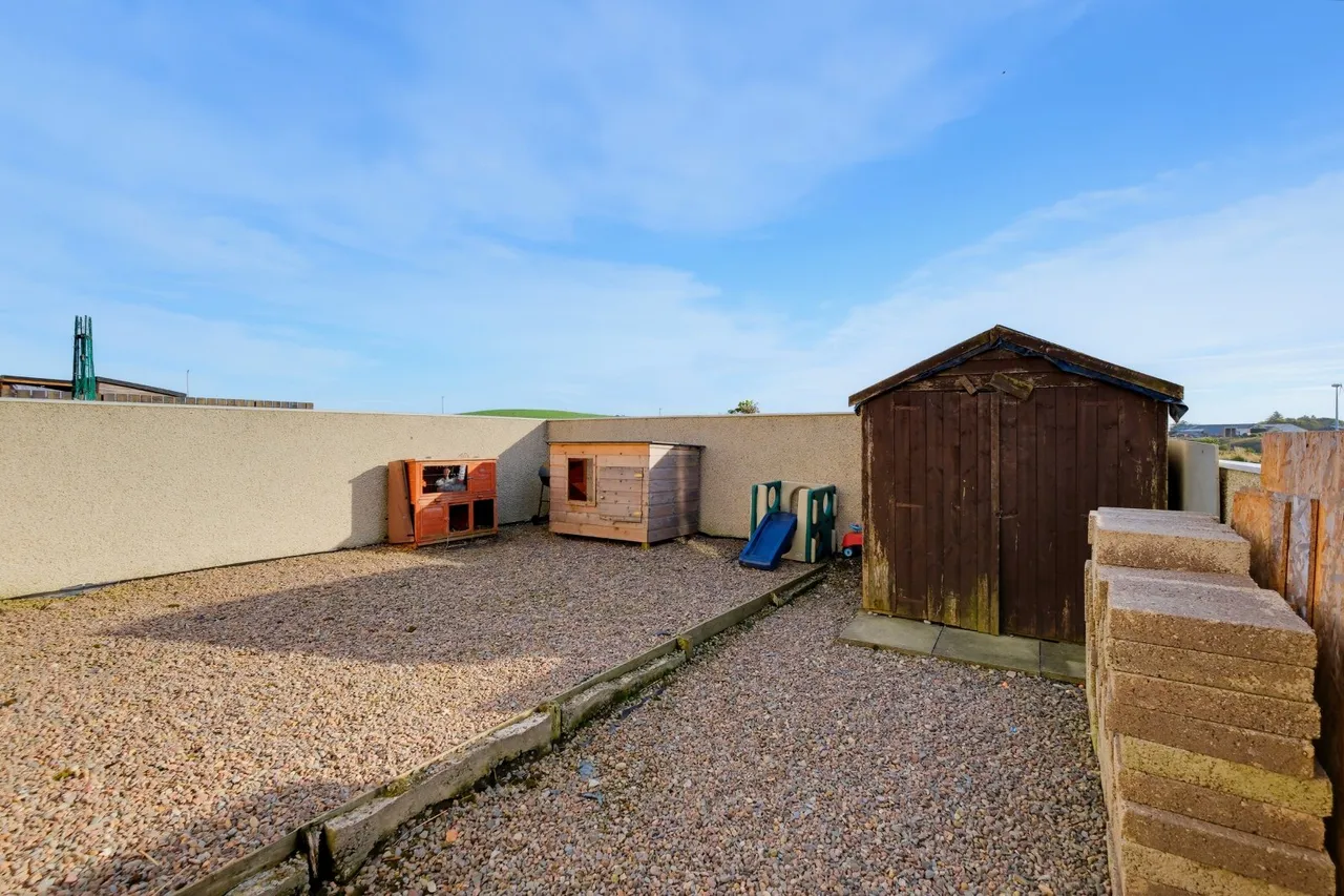 Hatton Farm Gardens, Hatton, AB42, photo 15