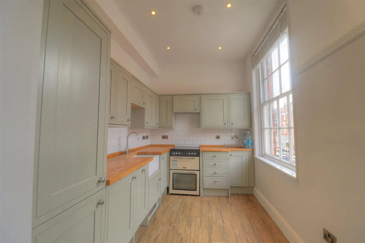 29 Bridge Street, Pershore, WR10, photo 5