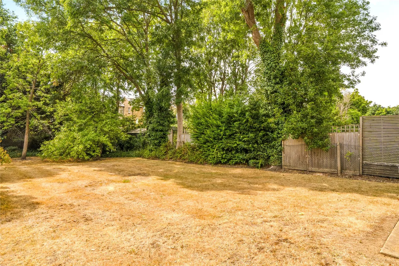 The Avenue, Surbiton, KT5, photo 12