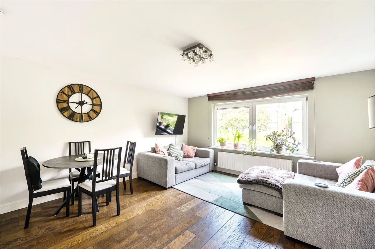 The Avenue, Surbiton, KT5, photo 2