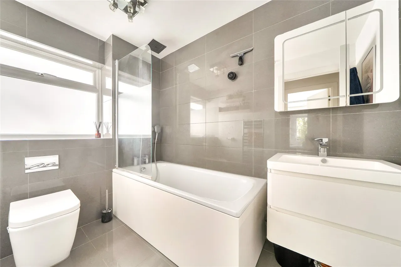 The Avenue, Surbiton, KT5, photo 11