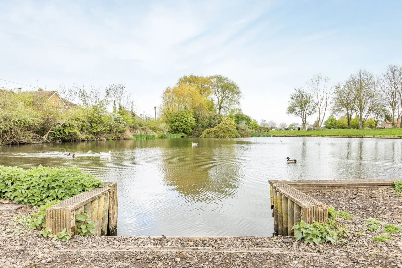 South Wootton, photo 18