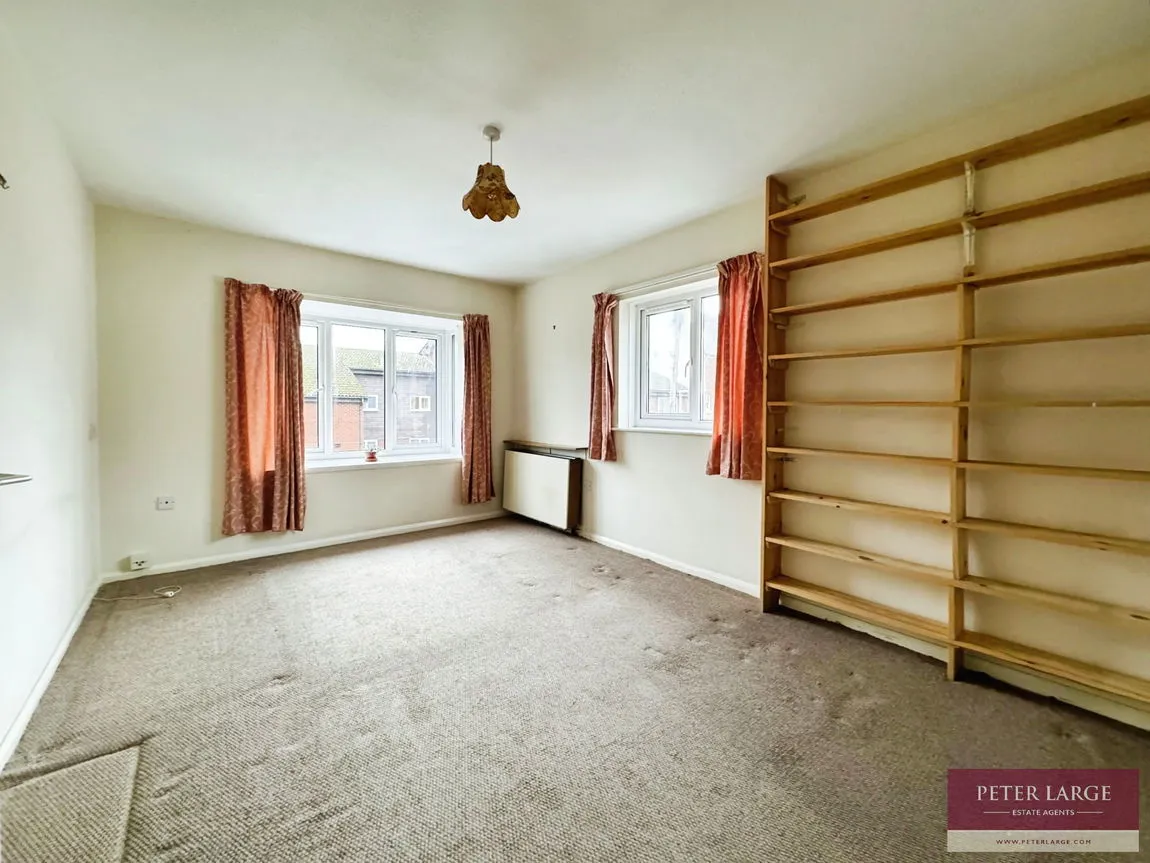Russell Road, Rhyl, LL18 3DJ, photo 5