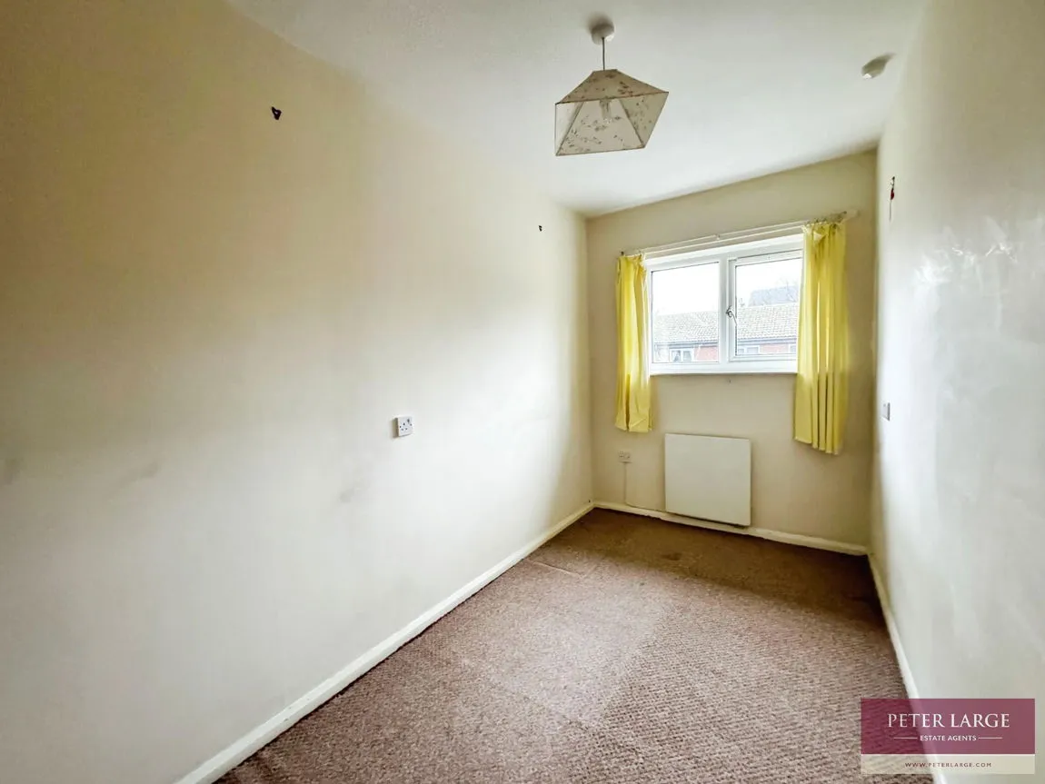 Russell Road, Rhyl, LL18 3DJ, photo 8