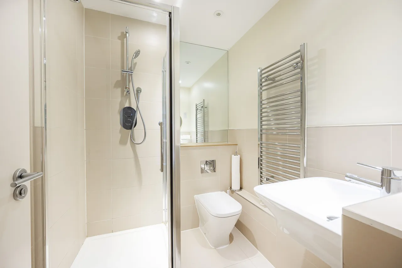 Flat 35 Hoxton Wharf, 14 Wiltshire Row, London, photo 5