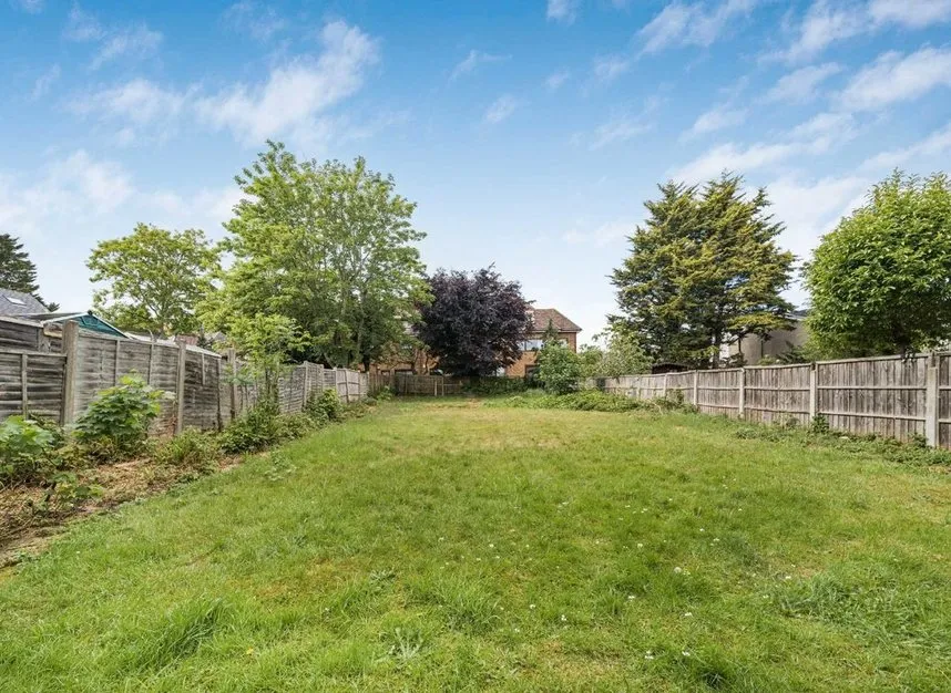 Finchley Lane, Hendon, NW4, photo 4