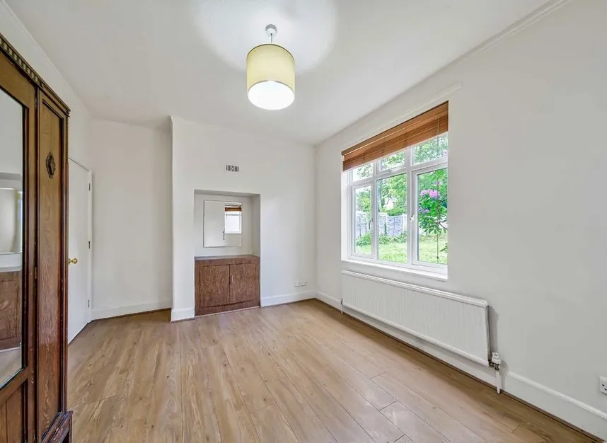 Finchley Lane, Hendon, NW4, photo 5