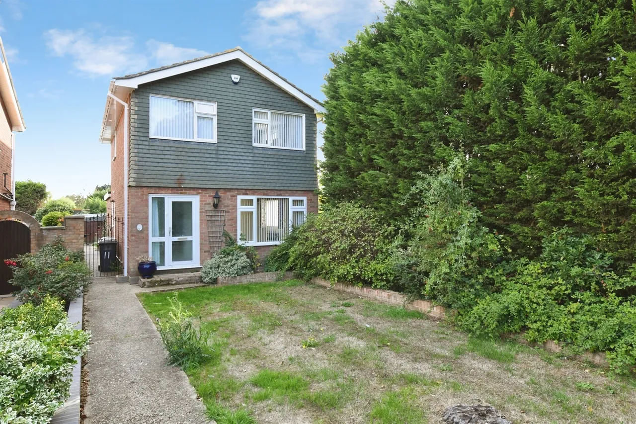 3 bed house for sale, Hamilton Mews, Rayleigh, SS6