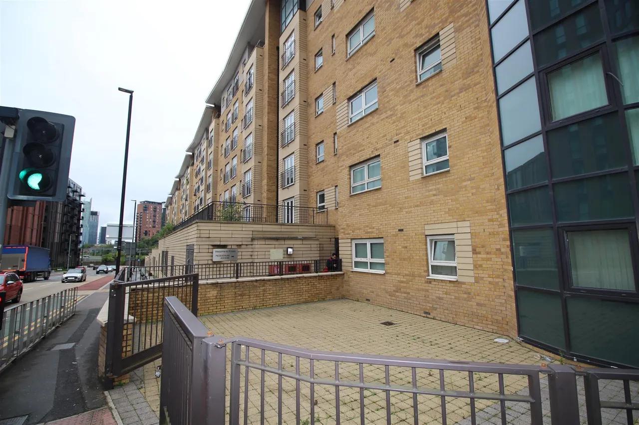 Middlewood Street, Salford, M5 4LN, photo 12