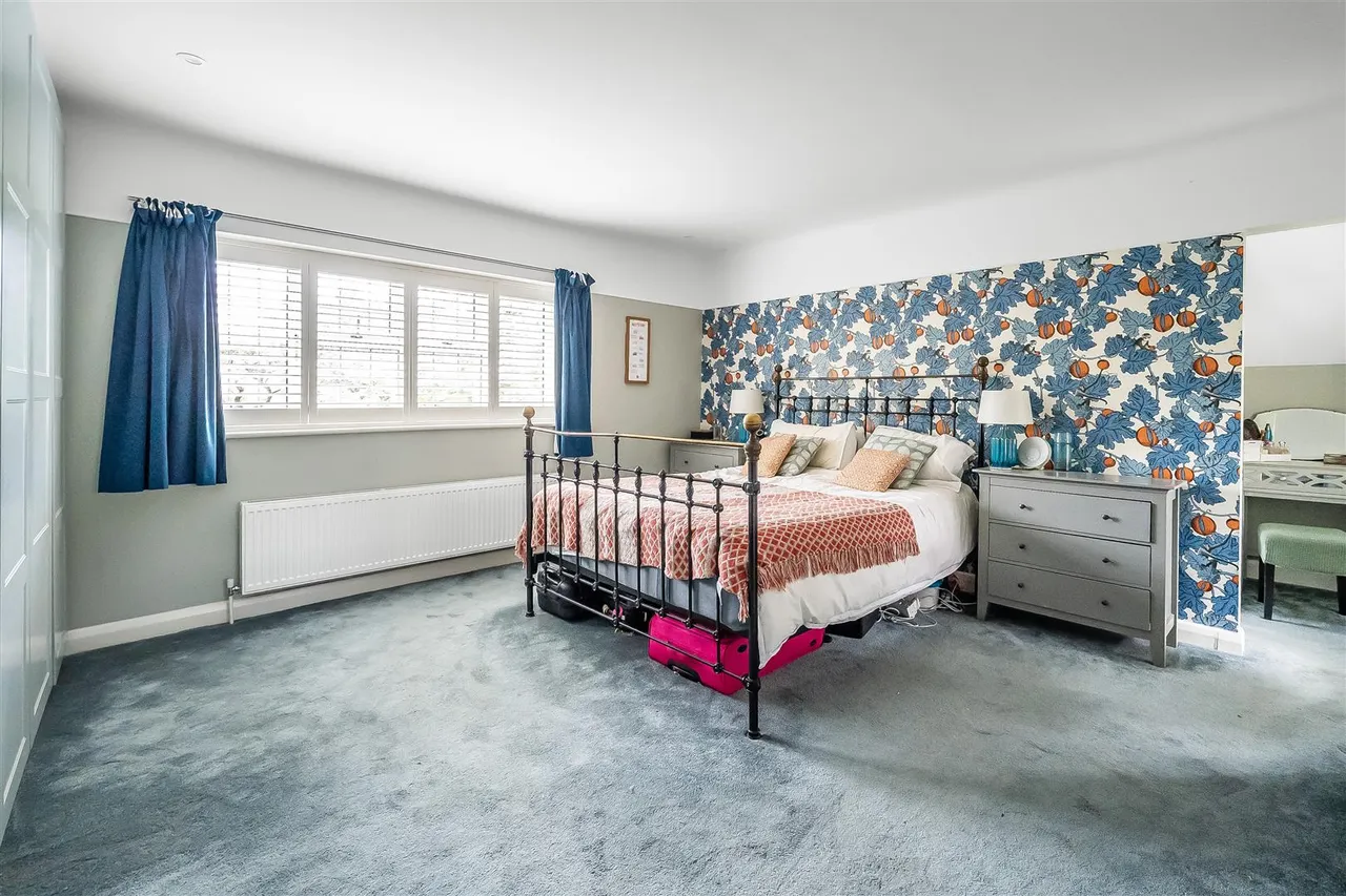 Fir Tree Road, Leatherhead, KT22, photo 10