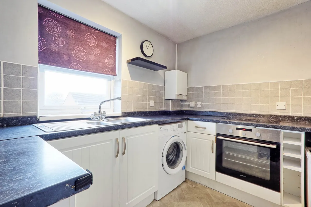 Broadlands, Thundersley, SS7 3BD, photo 3