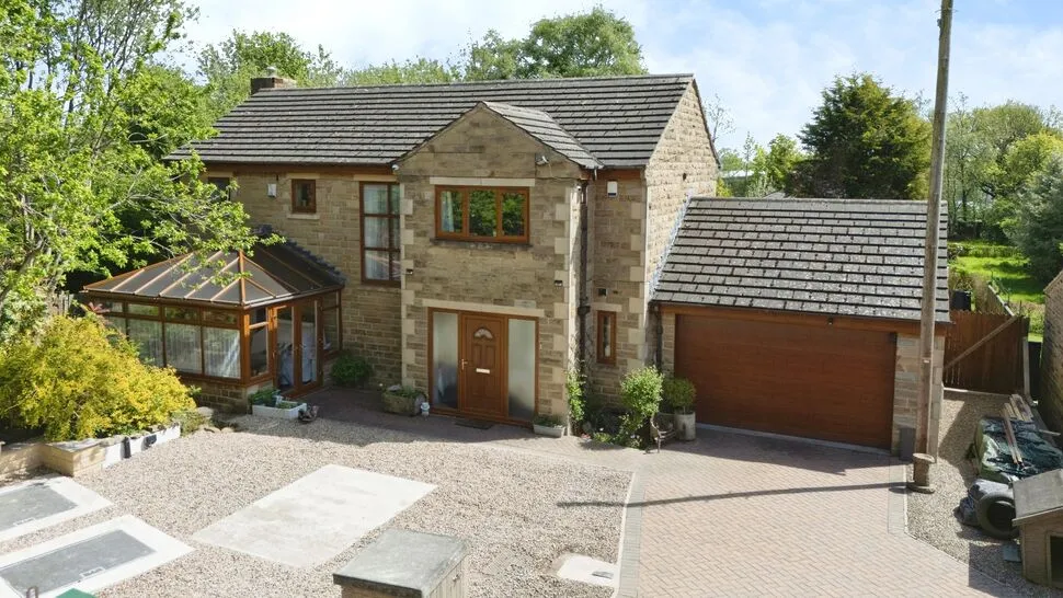 Tong Moor Side, Birkenshaw, BD11, photo 3