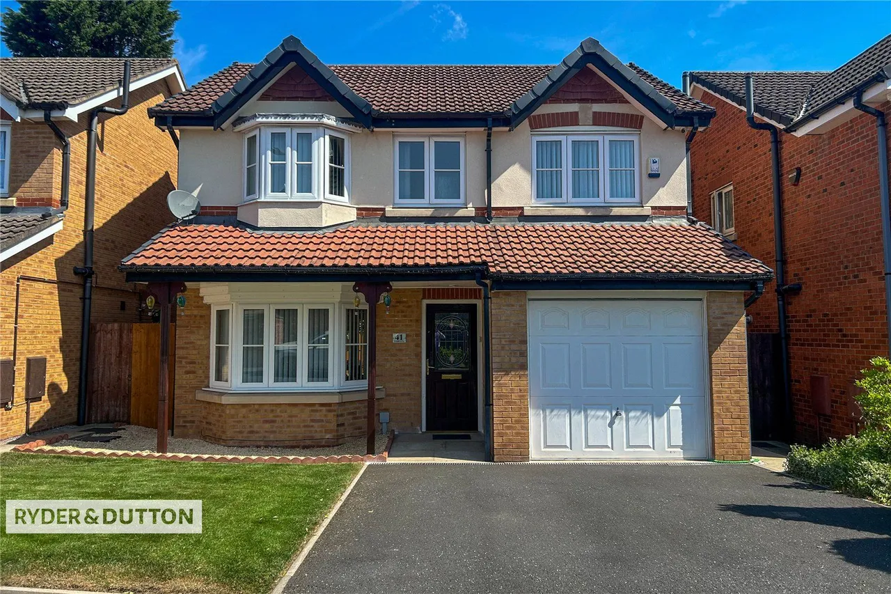 4 bed house for sale, Rimsdale Drive, Manchester, M40