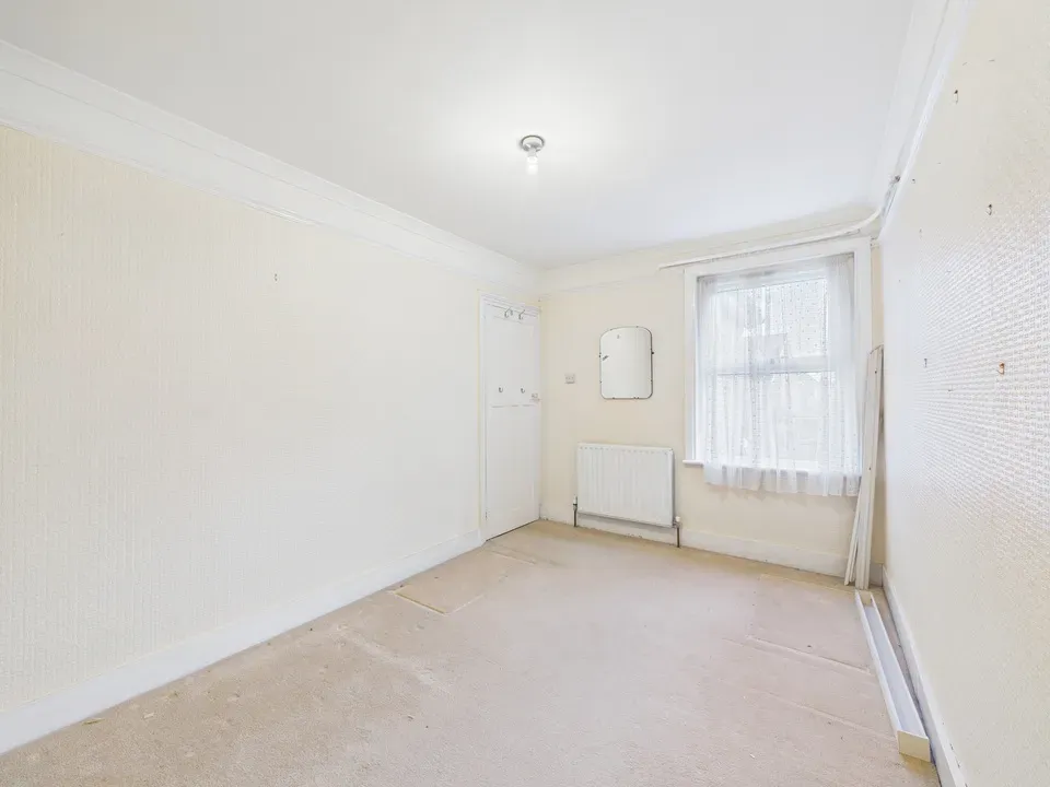 New Street, Horsham, photo 6