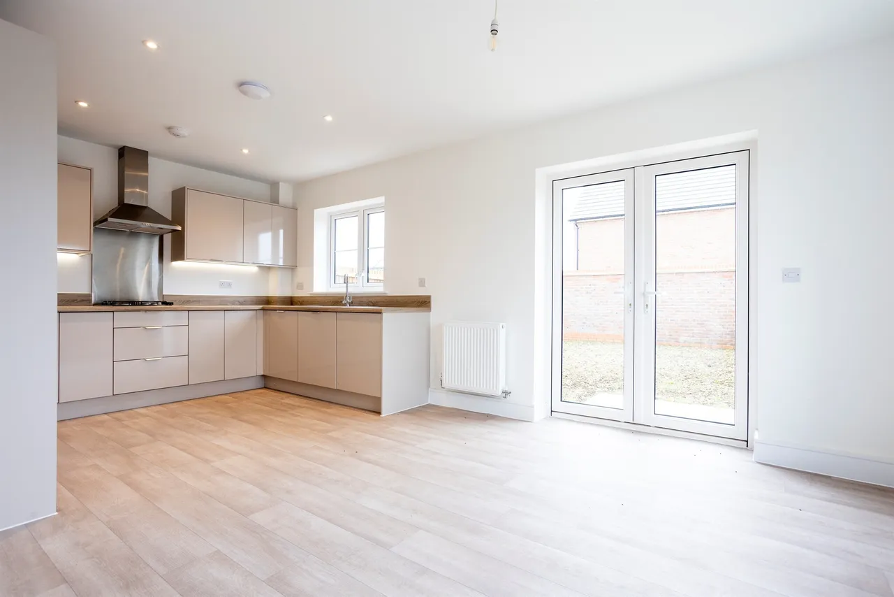 Buckenham Road, Attleborough, photo 2