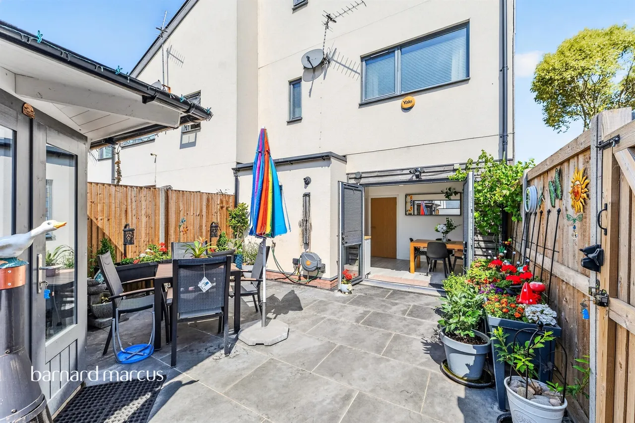 Tomblin Mews, London, SW16, photo 5