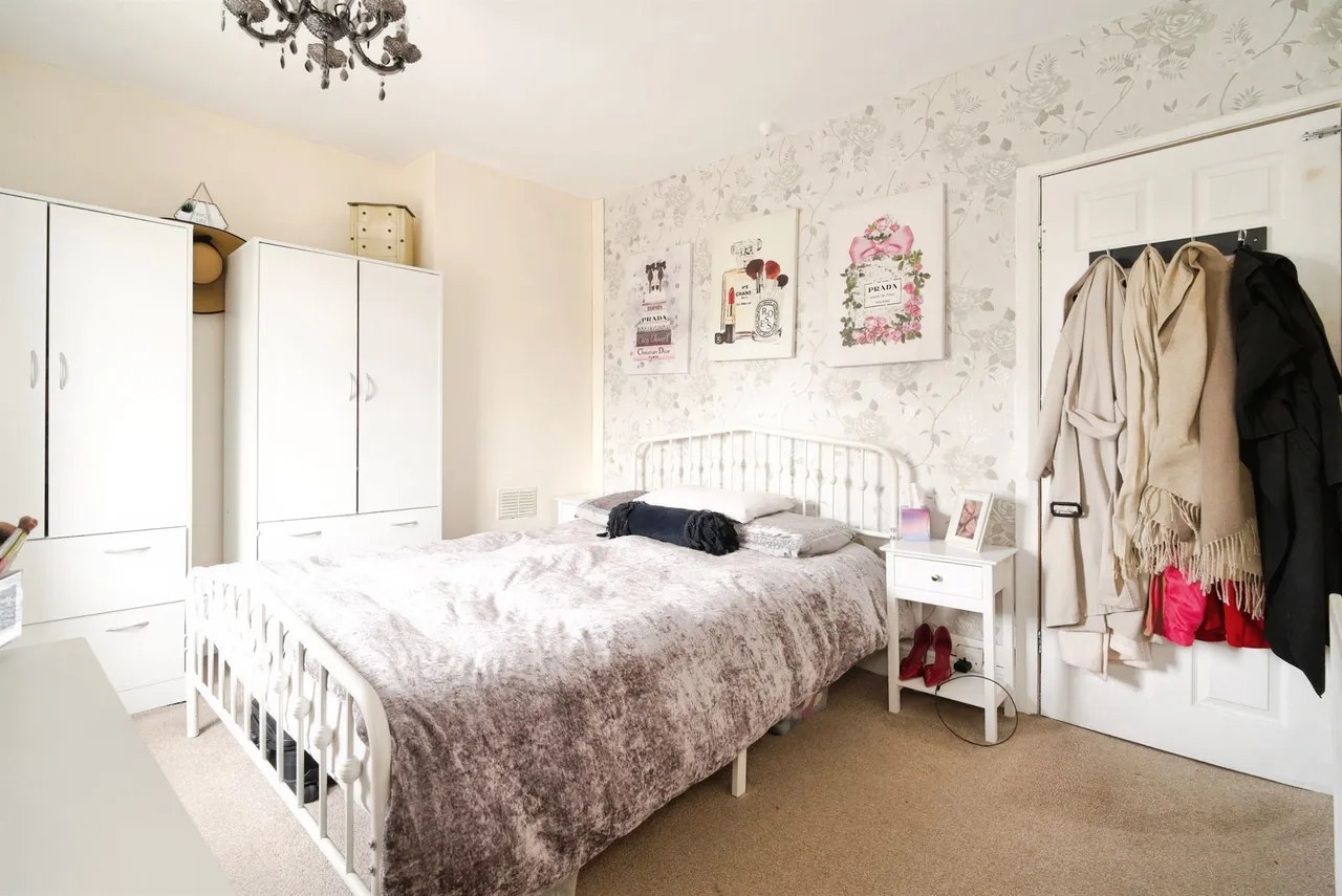 Doncaster Road, Barnsley, S70, photo 8