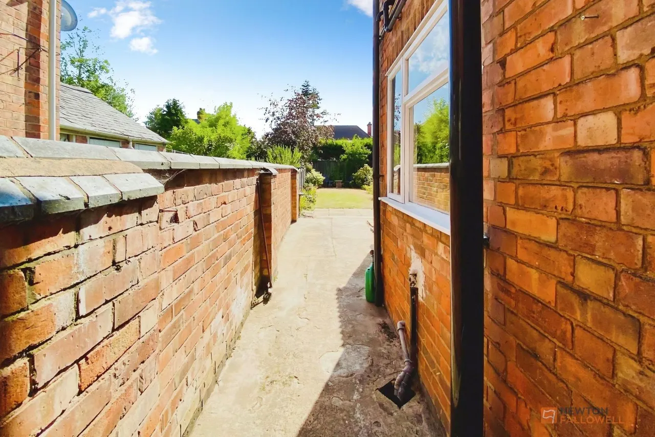 Albert Street, Syston, LE7, photo 14